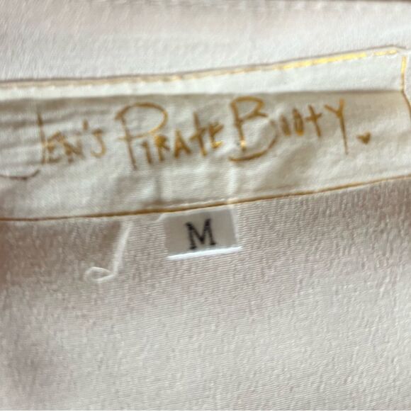 Jen’s pirate booty poppy wrap dress. - Picture 10 of 11